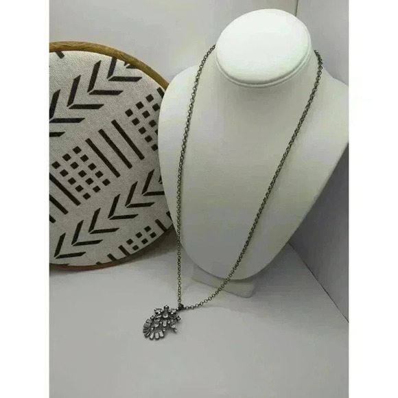 J.Crew Vintage-Inspired Pendant Necklace - Bronze Patina - Picture 3 of 6